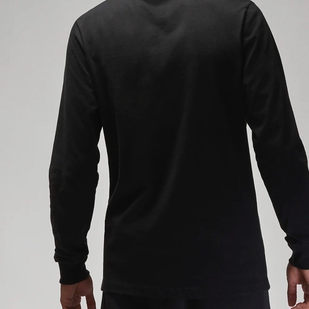 Jordan Black Shirt w/Graphics - Picture 2 of 5